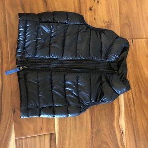 Black Primary Puffy Vest, never worn